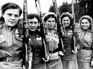 Soviet women snipers